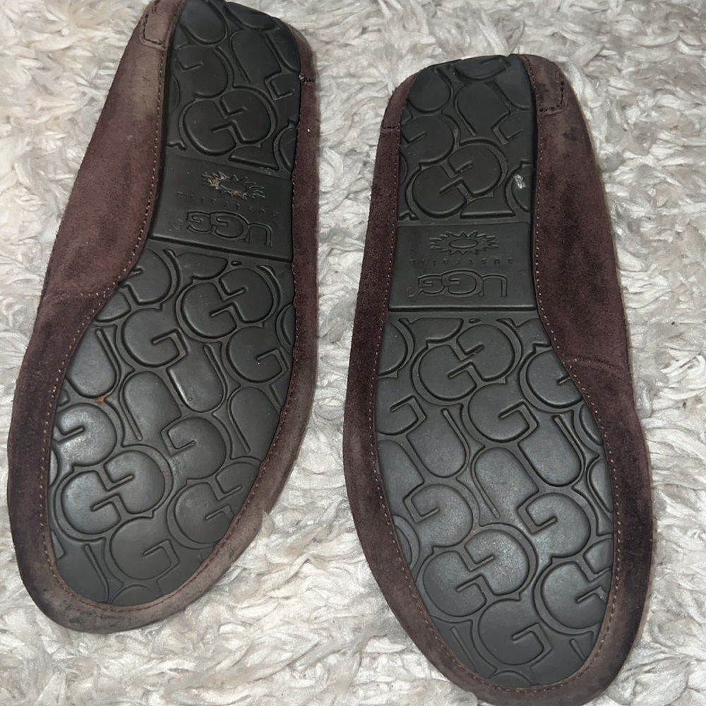 Ugg slip ons - Picture 2 of 4